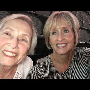 Meet your Posher, Cindy